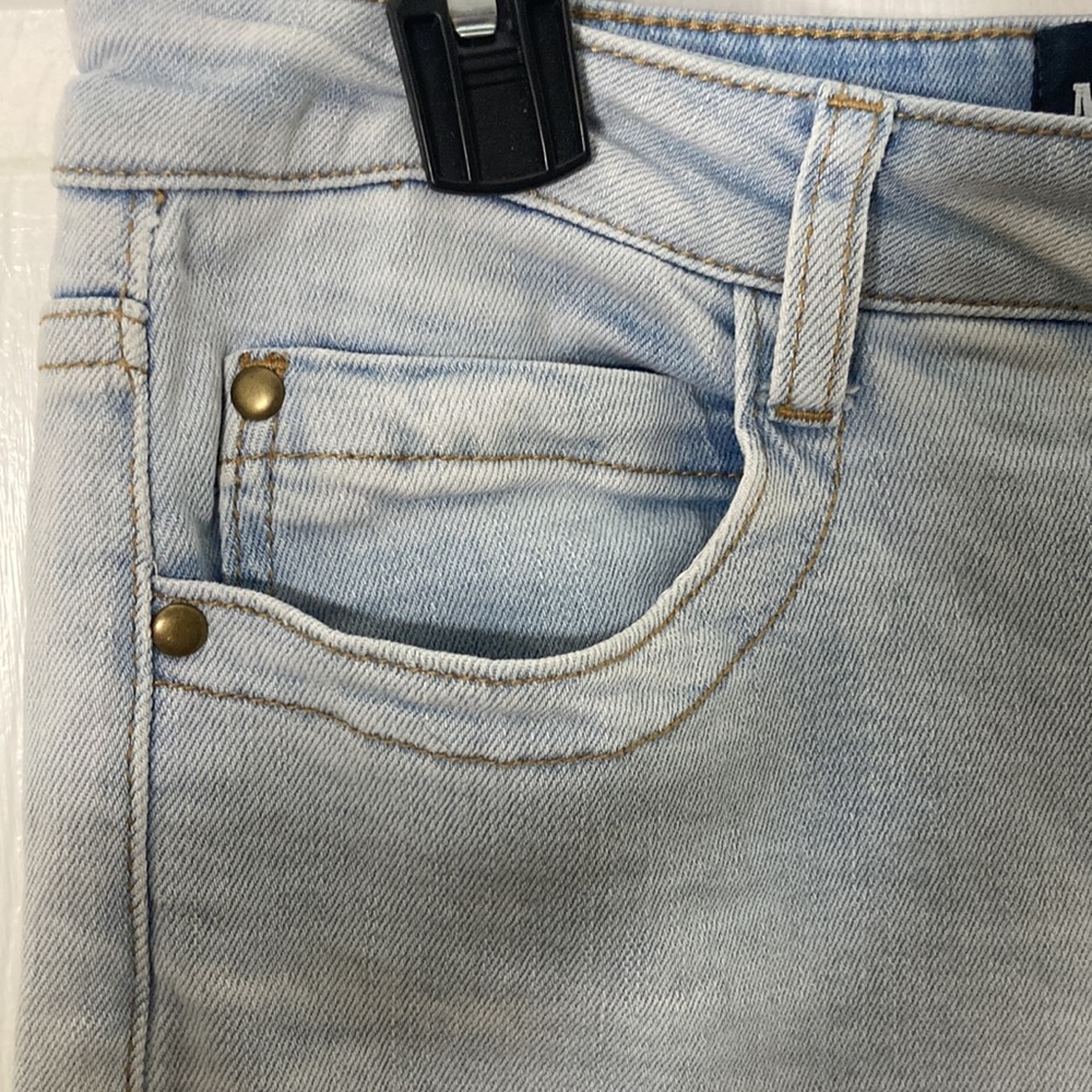 Maeve by Anthropologie Wide Leg Light Blue Jeans Size 6 Cotton Blend Tiny Flaw - Picture 6 of 10